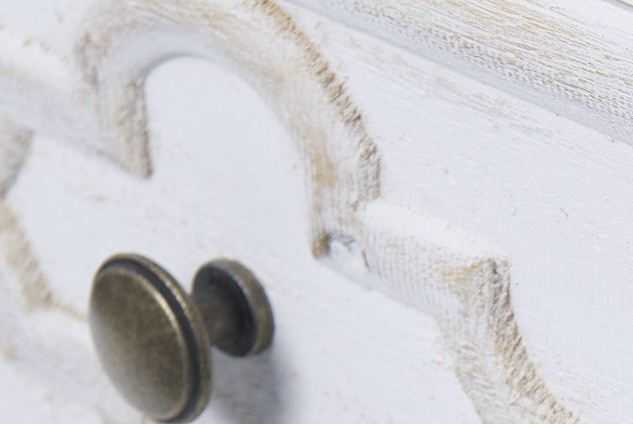 COMODA MADERA TALLADA BLANCO-BEIGE 78X30X78 CM - Imagen 3