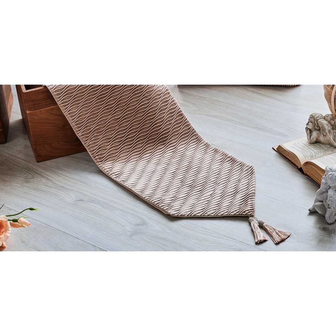 CAMINO PLISADO ONDAS BEIGE 30X180 CMS.