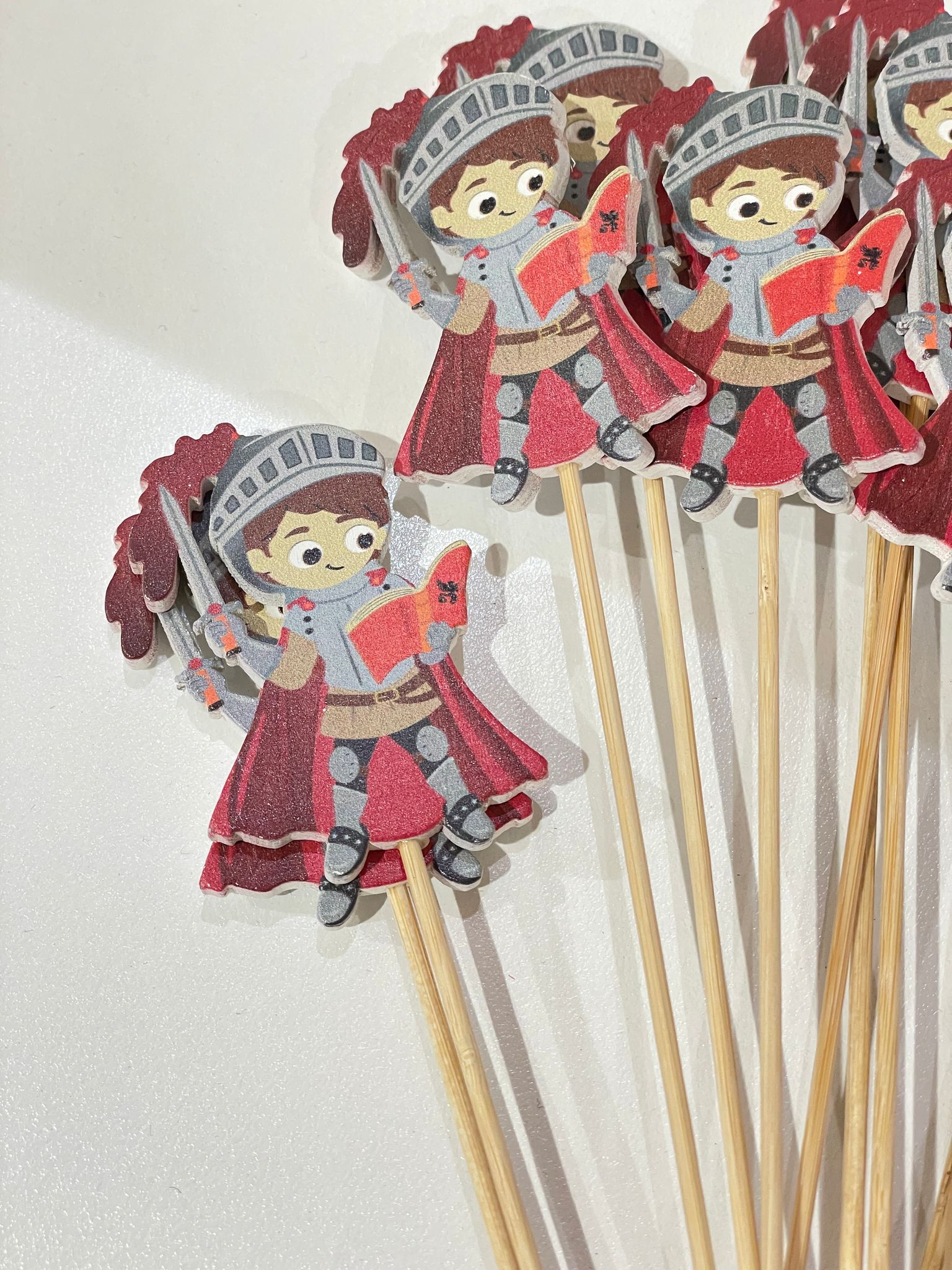 pack de 12 pins madera Sant jordi - Imagen 3