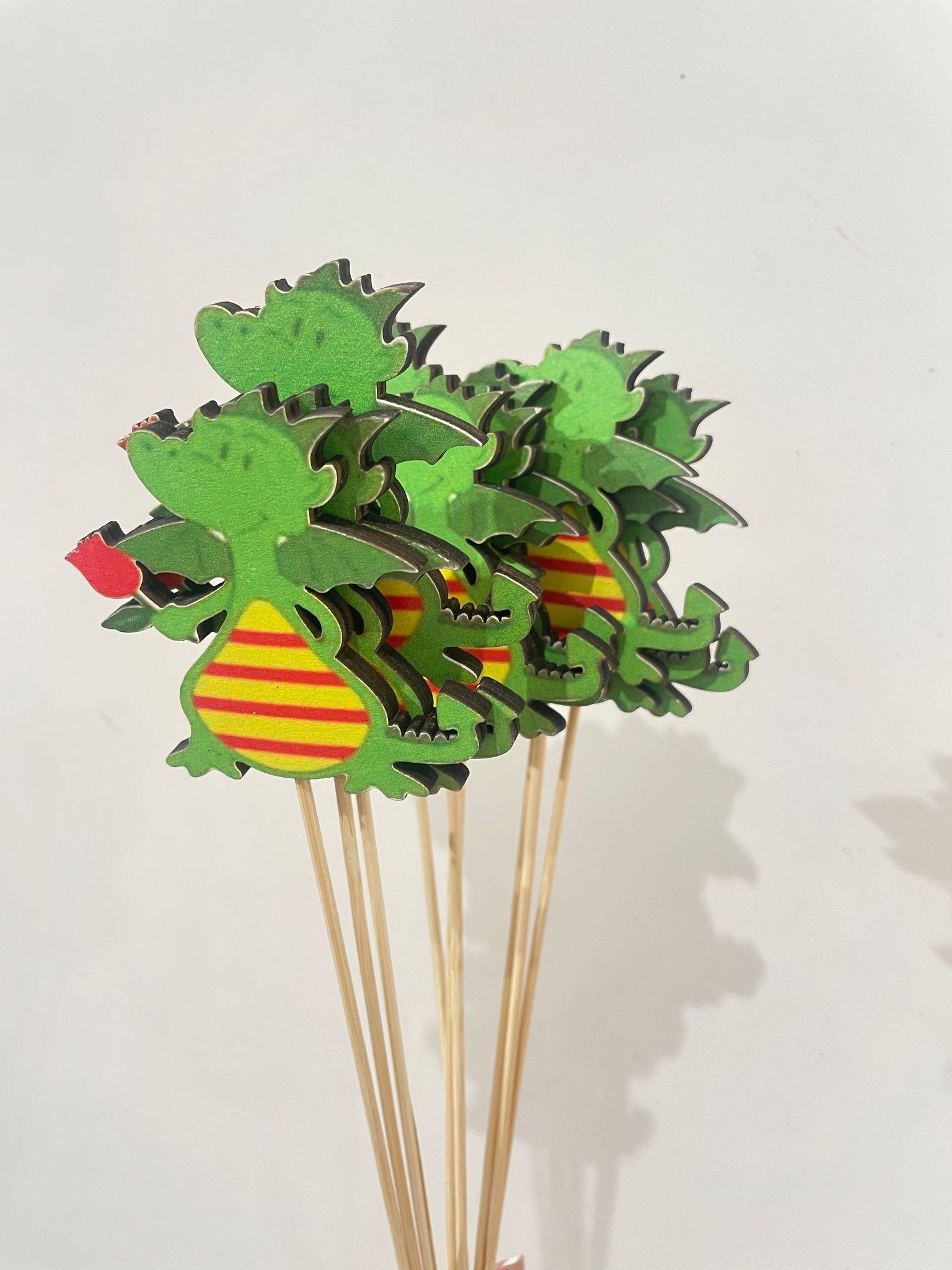 pack de 10 piks madera Sant jordi