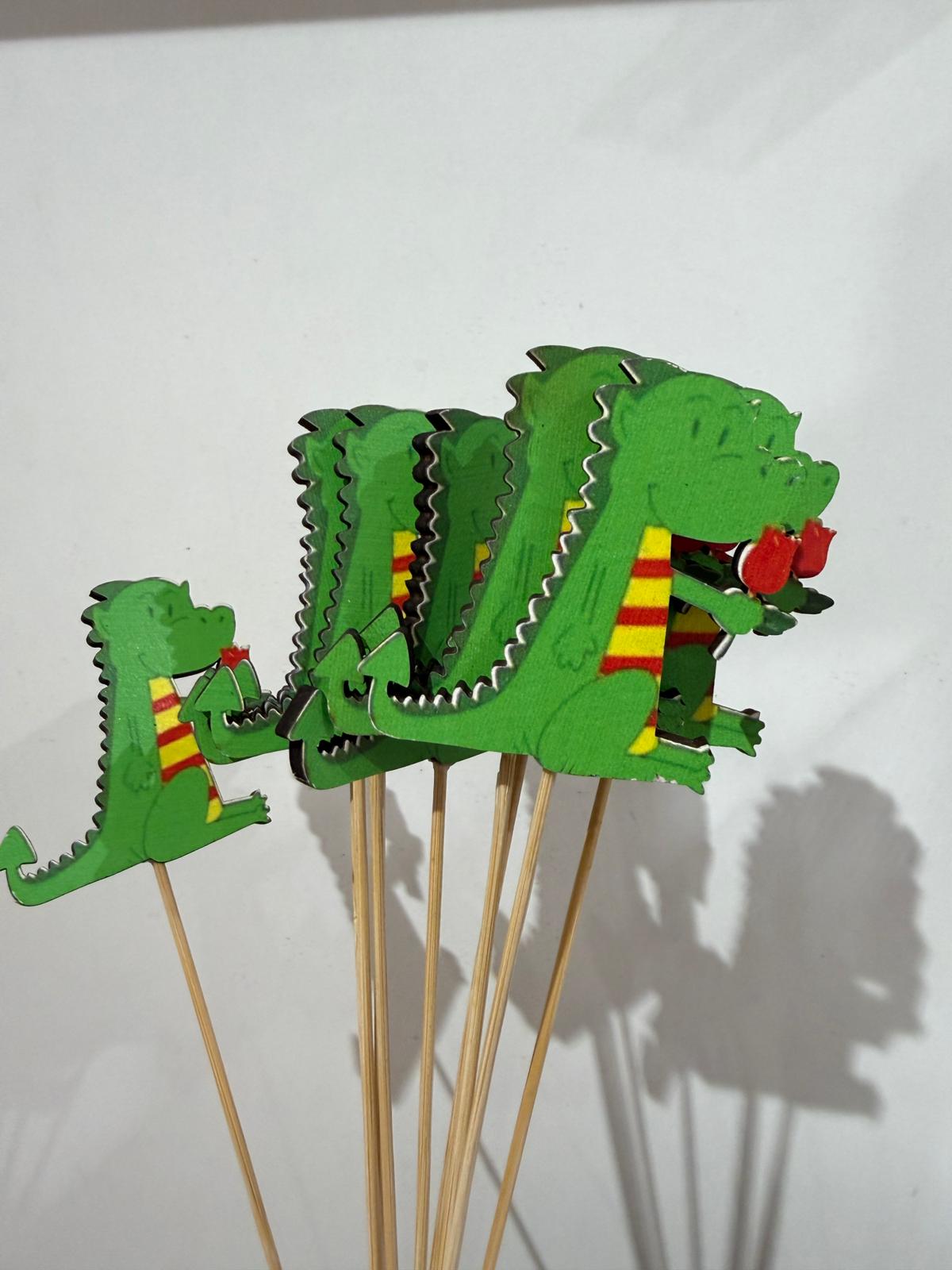 pack de 10 pins dragon Sant jordi - Imagen 4
